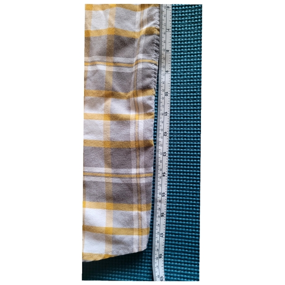 Mountain Hardware Men's Short Sleeve Button Shirt - Picture 5 of 6